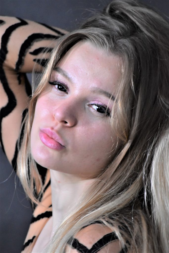 Dieses Bild hat ein leeres Alt-Attribut. Der Dateiname ist DSC_1893-3-683x1024.jpg